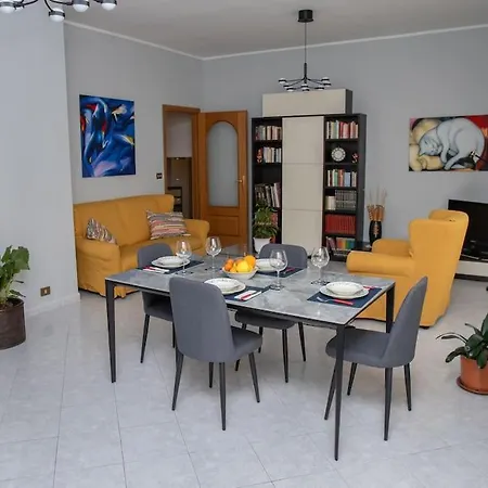 Casa Filadelfia - Inalpi Arena, Wi-fi Veloce Apartment